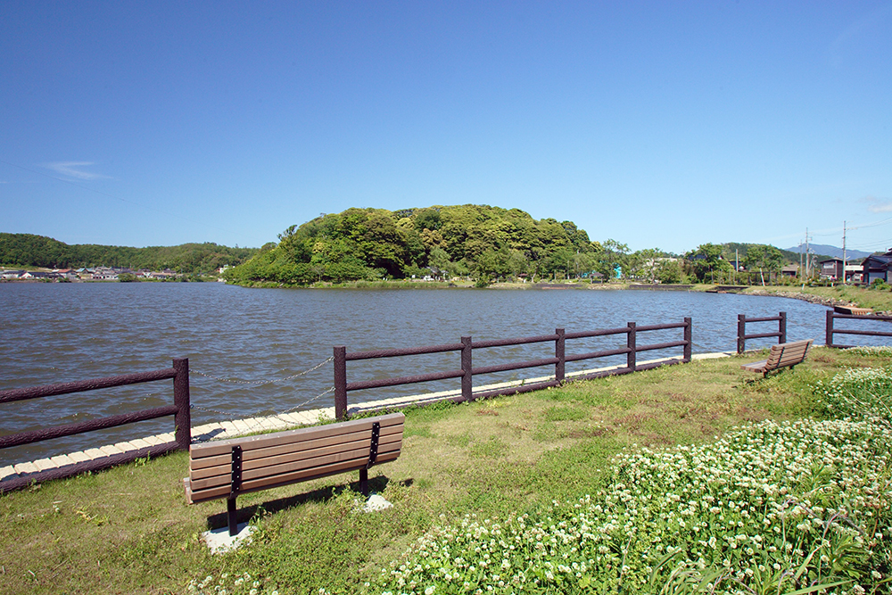 離湖（はなれこ）